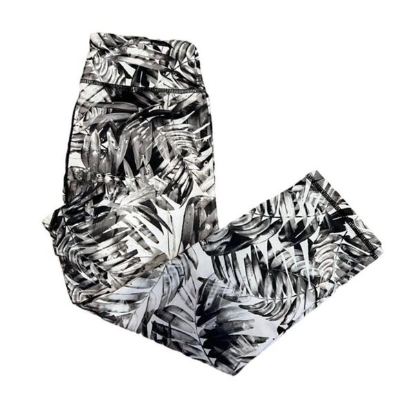 Prana Pants - PrAna White Black Paradise Roxanne Capri Palm Leggings NWOT